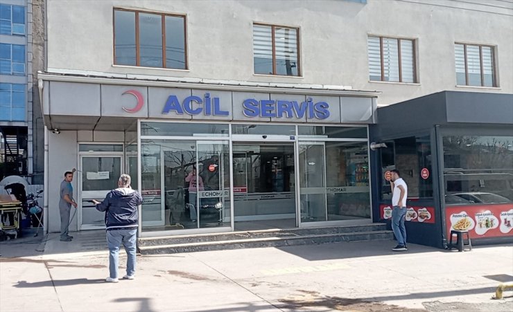 Zonguldak'ta görevli olduğu okulda kalp krizi geçiren ilçe meclis üyesi adayı öldü