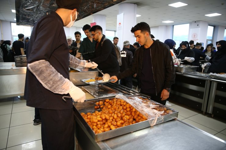 Bingöl Üniversitesinde her gün 3 bin öğrenciye ücretsiz iftar veriliyor