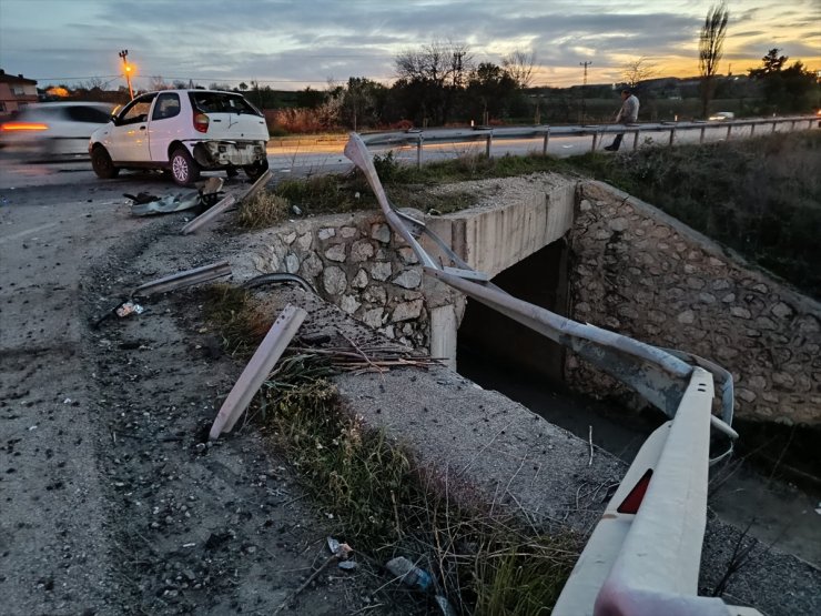 Tekirdağ'da otomobille cipin çarpıştığı kazada 7 kişi yaralandı