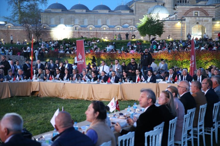 "Edirne Sofrası" Selimiye Meydanı'nda kuruldu