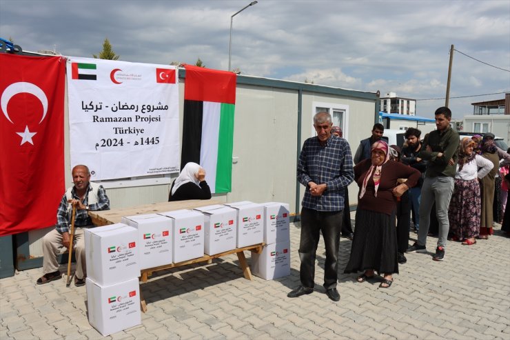 BAE'den Adıyaman'da ihtiyaç sahibi ailelere gıda yardımı