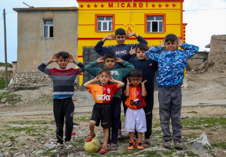 Diyarbakırlı fanatik taraftarın evinin fotoğrafı dünyada milyonlara ulaştı