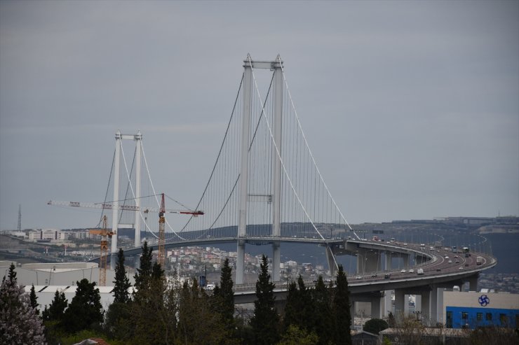 İstanbul-İzmir Otoyolu'nda bayram tatili hareketliliği devam ediyor