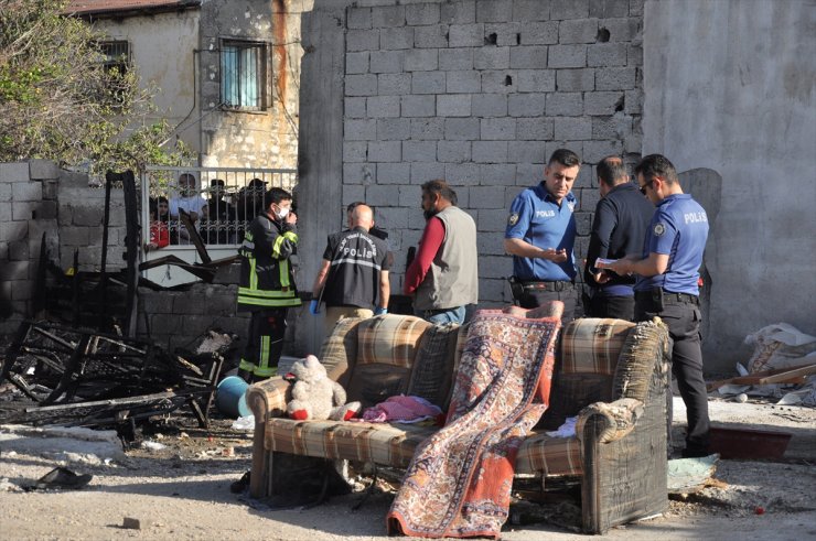 Mersin'de hurdalıkta çıkan yangında bir çocuk öldü