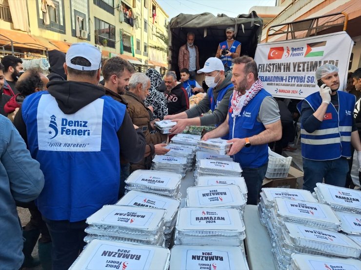 Deniz Feneri Derneğinden ramazanda ihtiyaç sahiplerine yardım