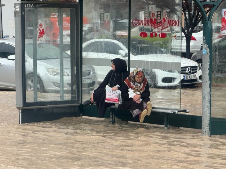 Malatya'da sağanak etkili oldu