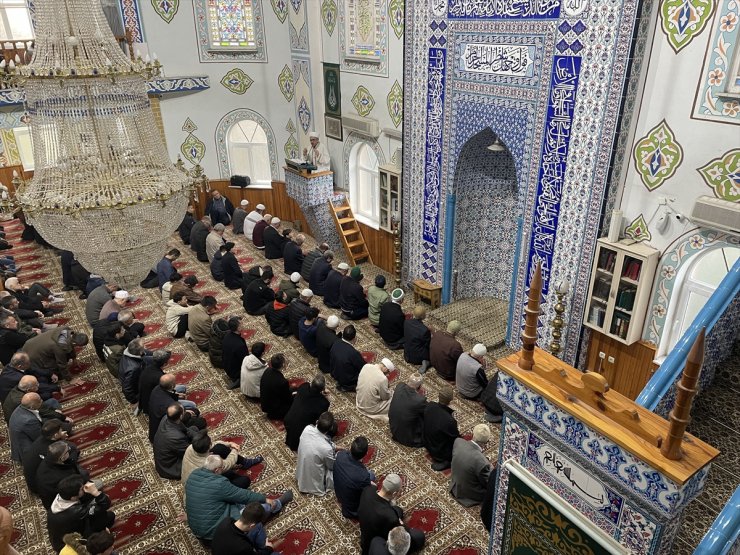 Batı Karadeniz ve Doğu Marmara’da bayram namazı kılındı