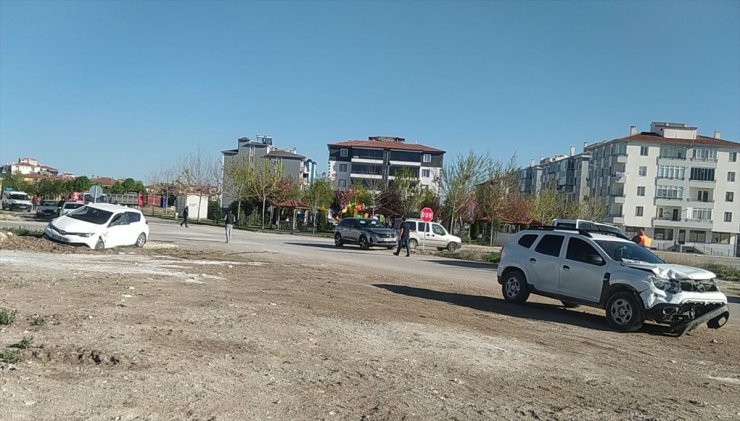 Çorum’daki trafik kazasında 6 kişi yaralandı