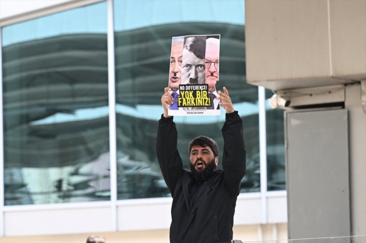 Almanya Cumhurbaşkanı, ülkesinin İsrail'e desteği nedeniyle İstanbul'da protesto edildi