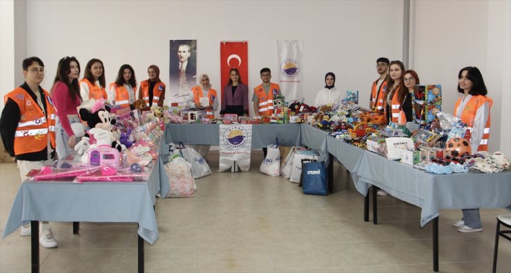 Sinop'ta lösemili çocuklar için yüzlerce oyuncak toplandı