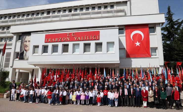 23 Nisan Ulusal Egemenlik ve Çocuk Bayramı Karadeniz'de törenlerle kutlandı