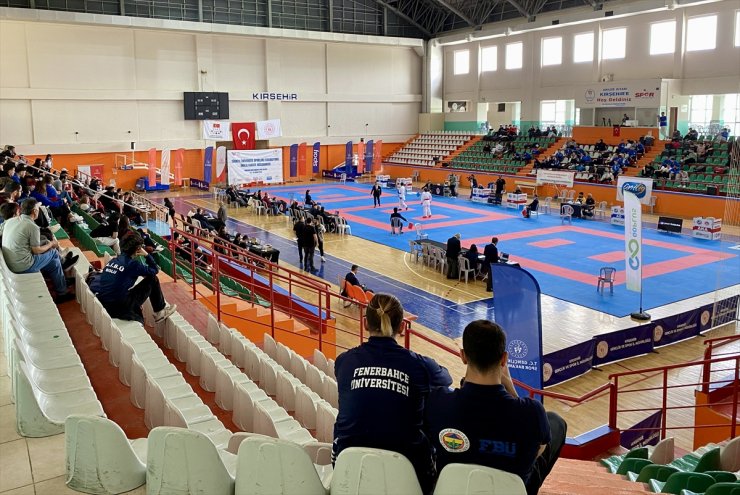 ÜNİLİG Karate Türkiye Şampiyonası, Kırşehir'de başladı