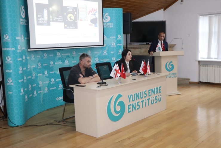 Tiflis YEE "Kütüphane Söyleşileri"nde Gürcü yazar Kurkhuli'yi ağırladı