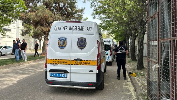 Gaziantep'te tartıştığı iş arkadaşını silahla öldüren kişi intihar etti