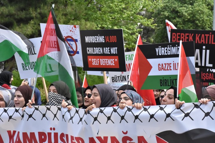 Bursa'da üniversite öğrencileri Gazze'ye destek için yürüyüş düzenledi, çadır nöbeti başlattı