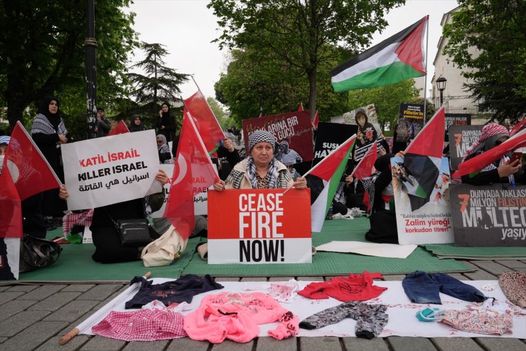 İHH'nin Filistin için Sultanahmet Meydanı'nda başlattığı oturma eylemi 7. gününde