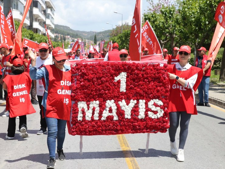 Antalya ve çevre illerde 1 Mayıs Emek ve Dayanışma Günü kutlandı