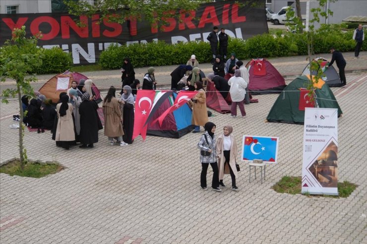 Yalova Üniversitesinde Gazze'ye destek için dayanışma çadırları kuruldu