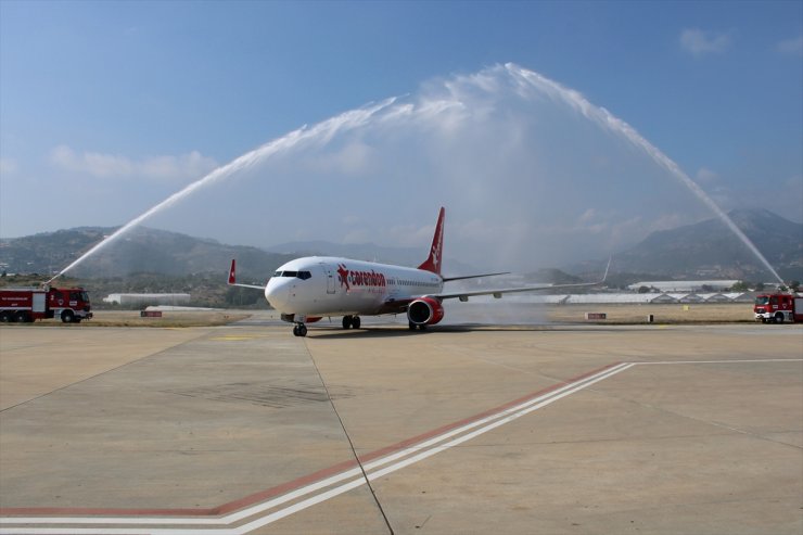 Gazipaşa-Alanya Havalimanı'nda Corendon'un ilk Brüksel uçuşu için tören düzenlendi