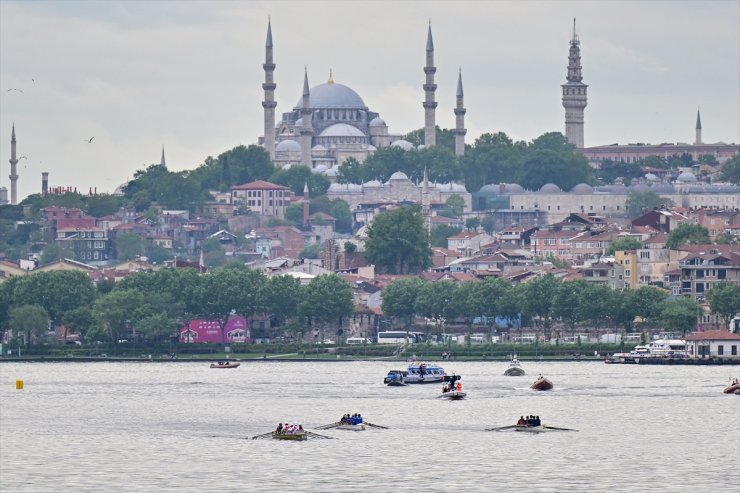 Uluslararası Haliç Kürek Yarışları başladı