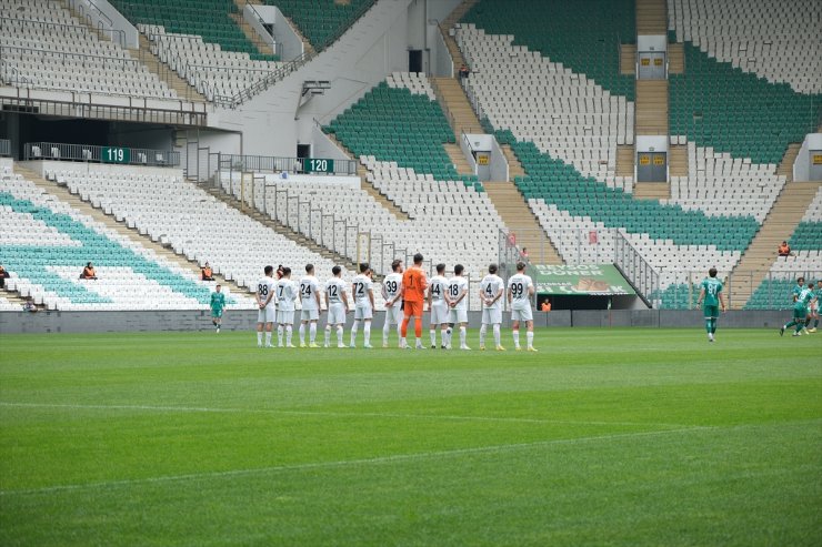 Vanspor FK, Bursaspor maçının 22. dakikasında sahadan çekildi