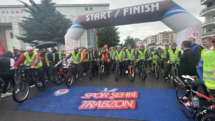 Trabzon'da "11. Yeşilay Bisiklet Turu" düzenlendi