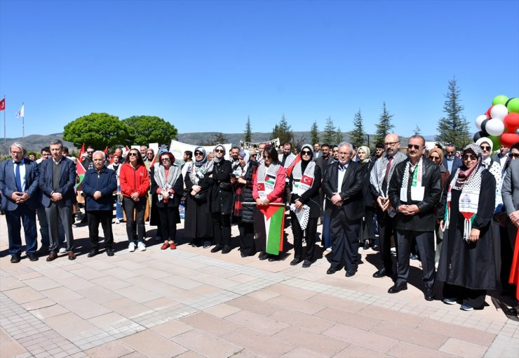 Kırıkkale Üniversitesi'nde Filistin'e destek yürüyüşü düzenlendi