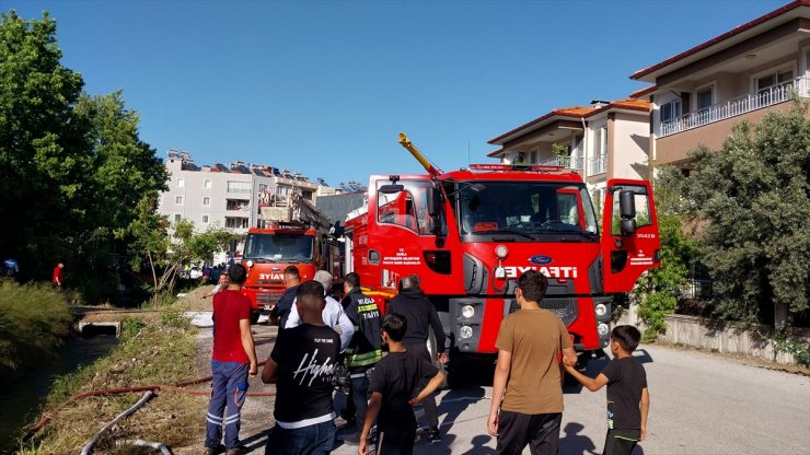 Muğla'da hediyelik eşya üretimi yapılan evde çıkan yangın söndürüldü