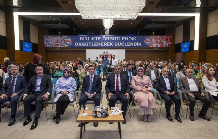 HAK-İŞ ve Memur-Sen "Türkiye Yüzyılında Kadın Emeği Paneli ve Çalıştayı" gerçekleştirdi