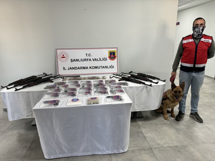 Şanlıurfa'da uyuşturucu satıcıları ve silah kaçakçılarına yönelik operasyonda 53 gözaltı