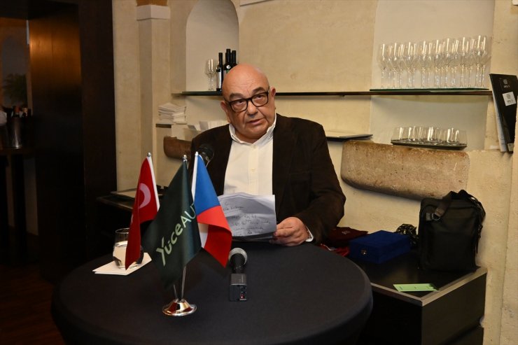 Skoda Türkiye'den Çekya ile ilişkilere katkıları için Büyükelçi Bağış'a teşekkür