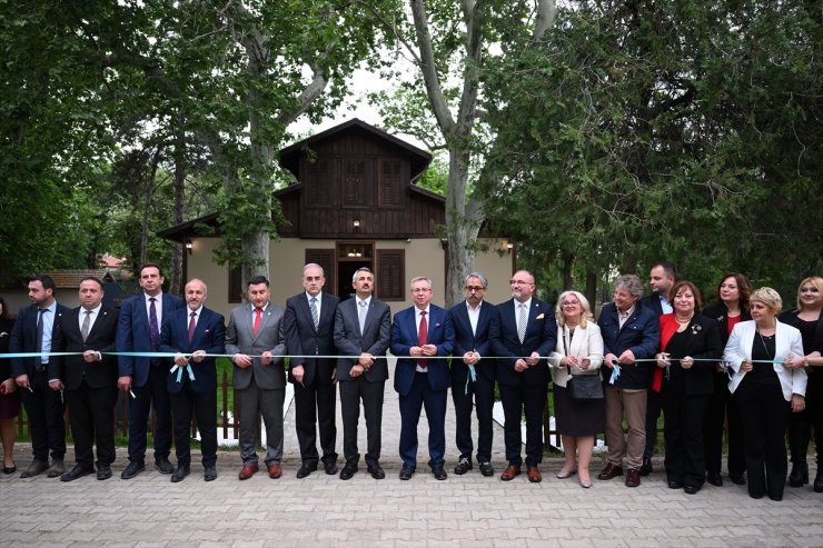 Edirne'de YÖK'ün Balkan ve Bölge Temsilciliği ile Balkan Üniversiteler Birliği Müzesi açıldı