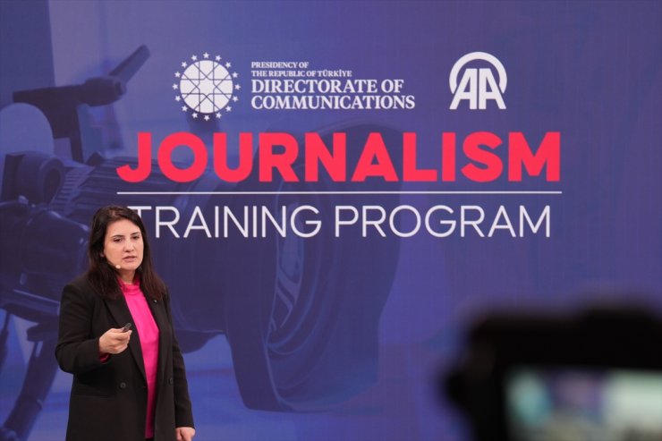 İletişim Başkanlığı ve AA'nın Cezayirli gazetecilere yönelik eğitim programı sona erdi