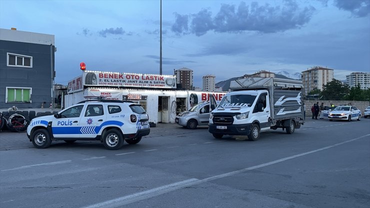 Kayseri'de kamyonetin çarptığı yaya ağır yaralandı