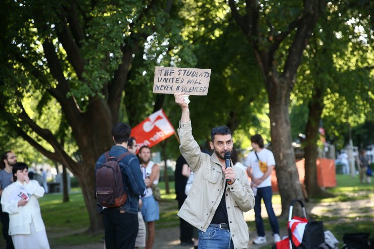 Viyana Üniversitesi’ndeki Filistin’e destek gösterisine polisin müdahalesi protesto edildi