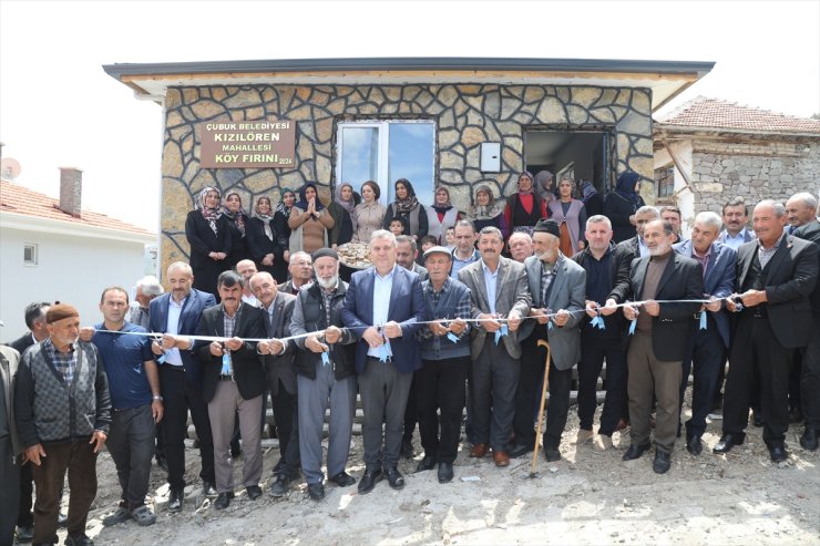 Çubuk Belediyesi annelerin taş fırın talebini yerine getirdi