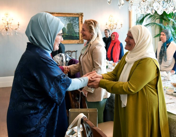 Emine Erdoğan, Anneler Günü vesilesiyle Devlet Konukevi'nde anneleri ağırladı: