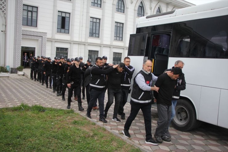 Kocaeli'de 7 yıl önce kaybolan kadını öldürdükleri iddiasıyla yakalanan 12 şüpheli tutuklandı