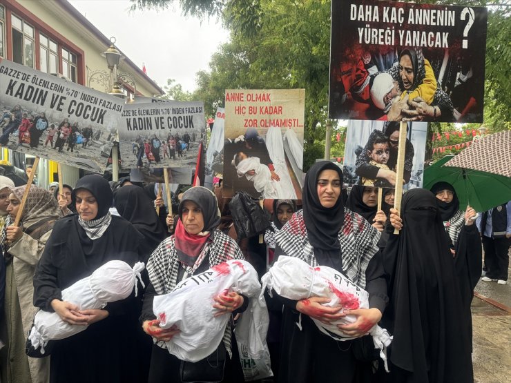 Malatya'da kadınlar Gazze'deki mazlum anneler için yürüdü