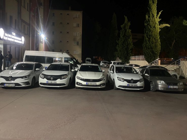 Manisa'da 31 düzensiz göçmen yakalandı