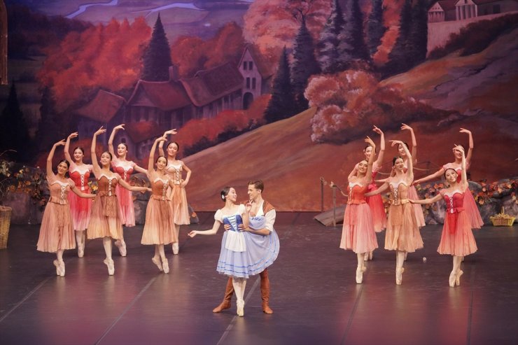 Antalya Devlet Opera ve Balesi "Giselle"i son kez sahneledi