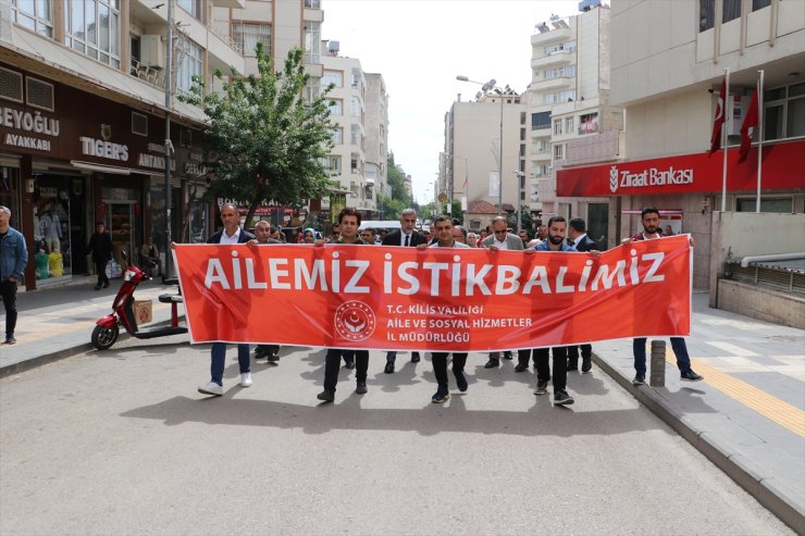 Gaziantep ve çevre illerde Aile Haftası kapsamında yürüyüş düzenlendi