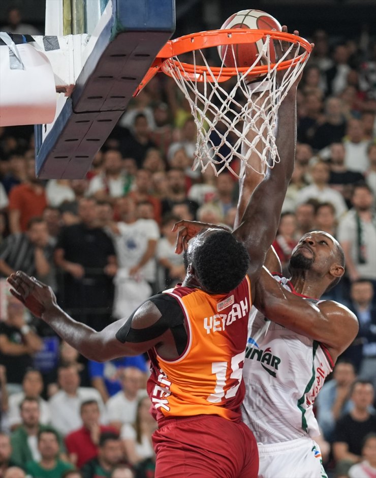 Türkiye Sigorta Basketbol Süper Ligi play-off çeyrek finali