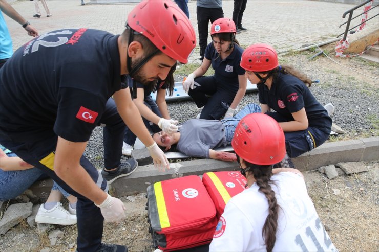 Mardin'de 7 kurumun katılımıyla acil durum ve ilk yardım tatbikatı yapıldı