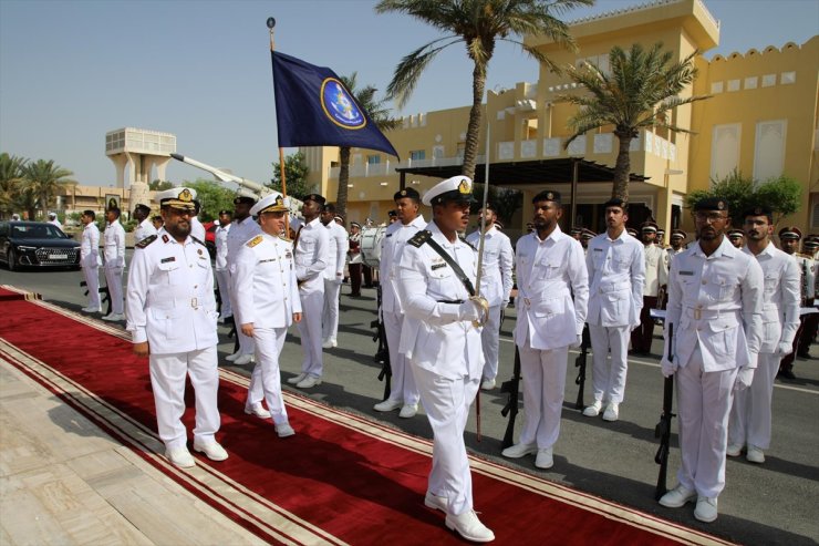 Deniz Kuvvetleri Komutanı Oramiral Tatlıoğlu Katar'ı ziyaret etti
