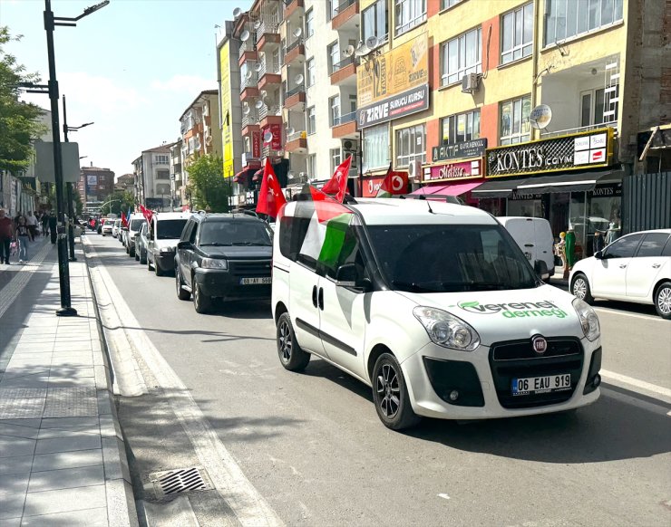 Aksaray'da İsrail'in Gazze'ye yönelik saldırılarına konvoylu protesto