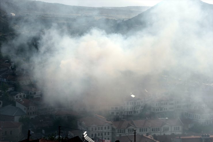 Beypazarı'nda tarihi evlerin bulunduğu mahalledeki 5 konak yandı