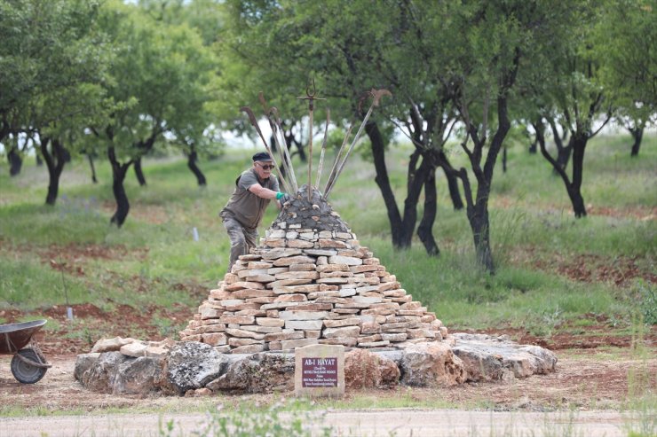 Elazığ'ın Nimri köyündeki gelenek Fransız sanatçının heykeli ile yaşatılacak