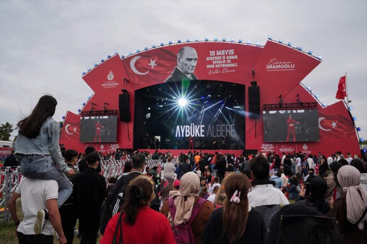 İstanbul'da 19 Mayıs Atatürk'ü Anma, Gençlik ve Spor Bayramı kutlanıyor