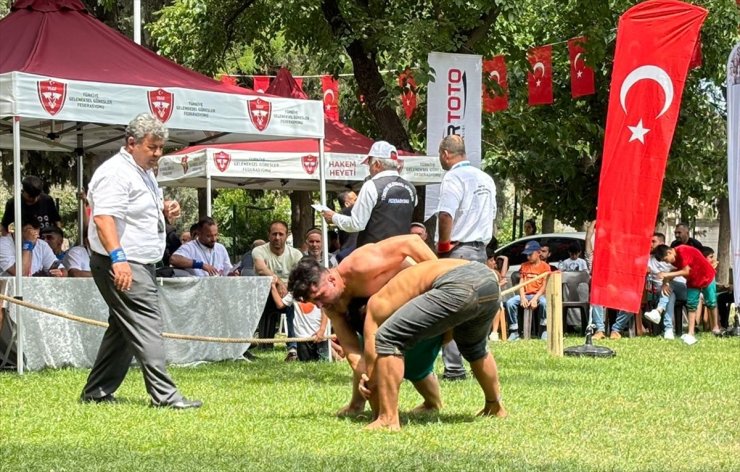 Kahramanmaraş'ta Karakucak Güreş Festivali düzenlendi